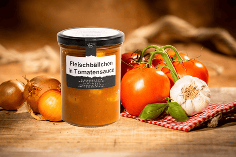 Fleischbällchen in Tomatensauce